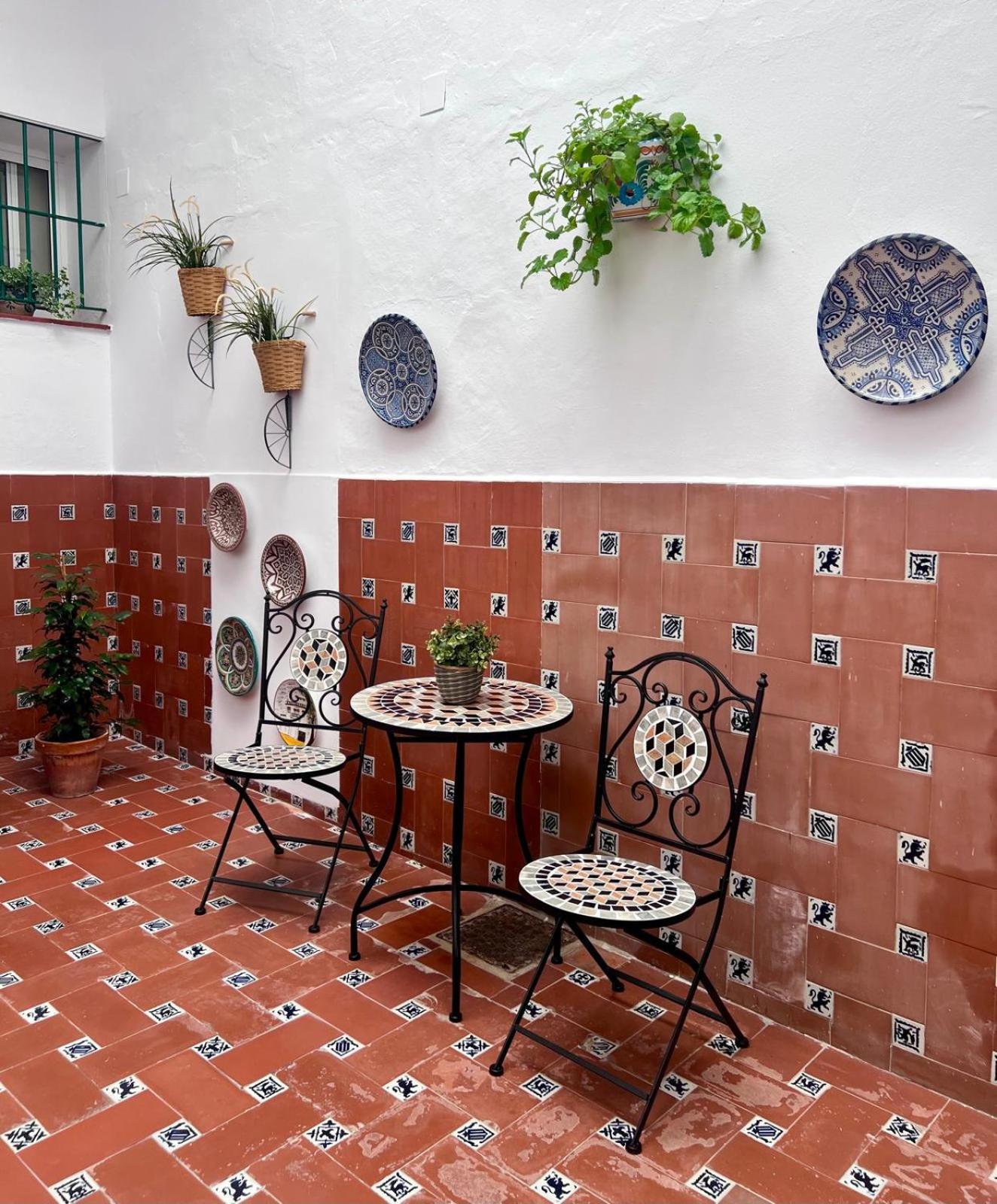 Hostal El Faro Chipiona Exterior photo